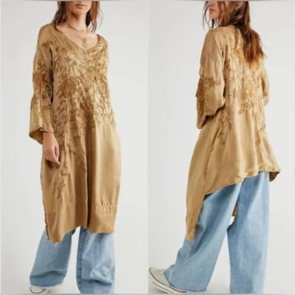 Magnolia Pearl - Parnassus Tunic - Marigold